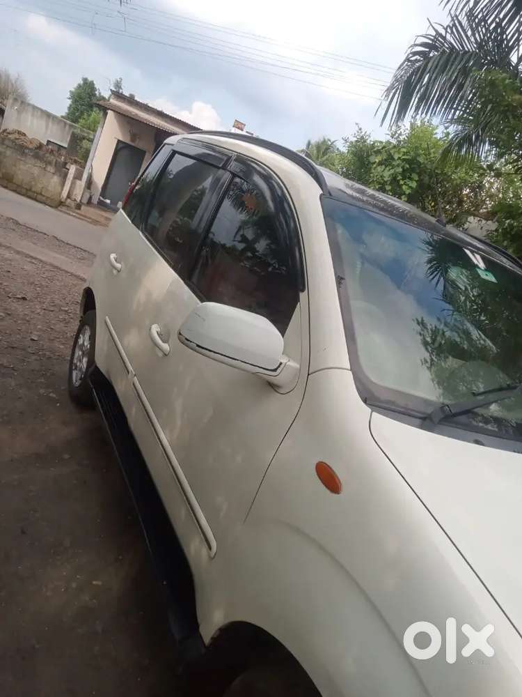 Mahindra Quanto 1.5 C4 2012