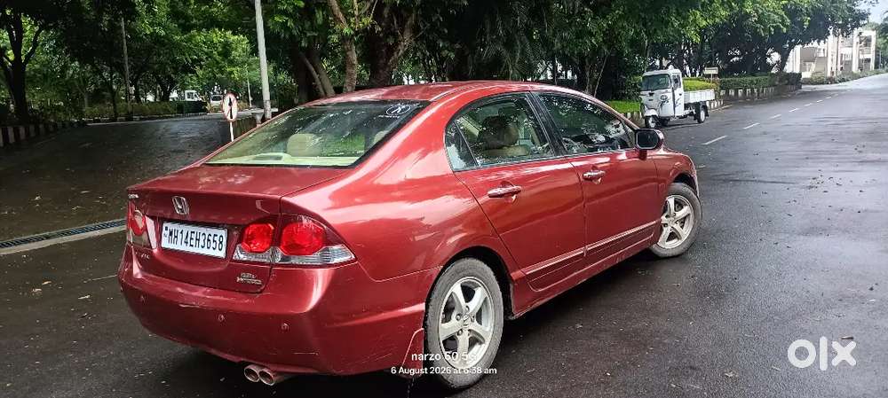 Honda Civic 1.8 V 2011