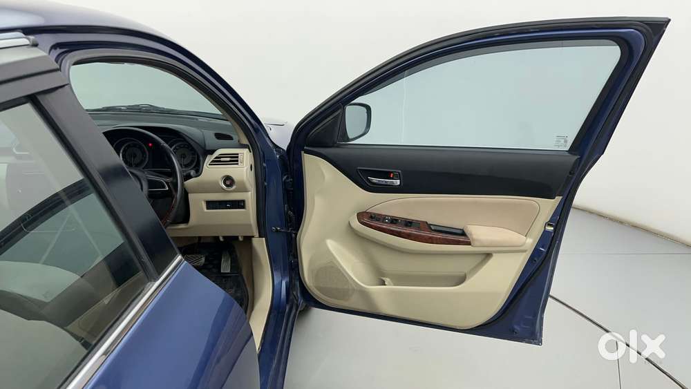 Maruti Suzuki Dzire 1.2 Zxi Amt, 2018, Petrol