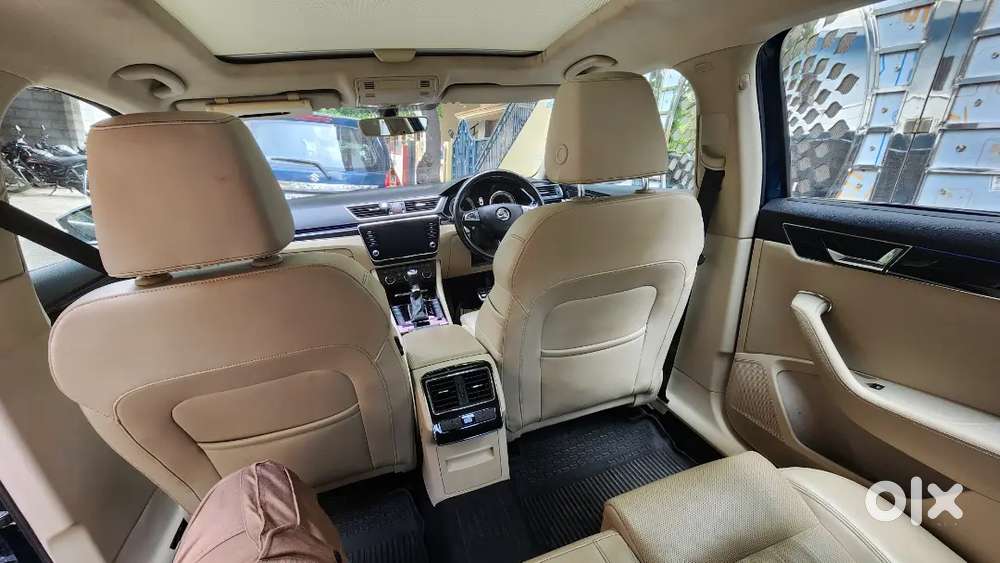 Skoda Superb 2.0 L&k , Brand New Condition