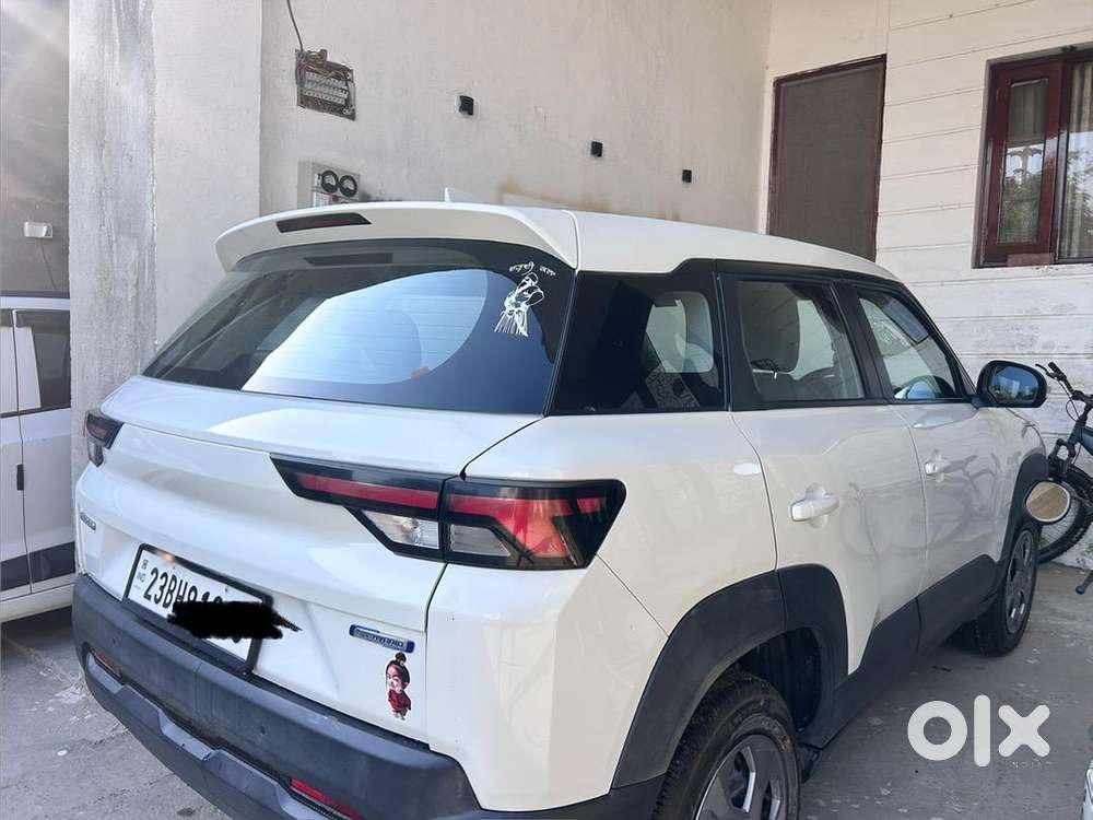 Maruti Suzuki Brezza 2023 Petrol 16000 Km Driven