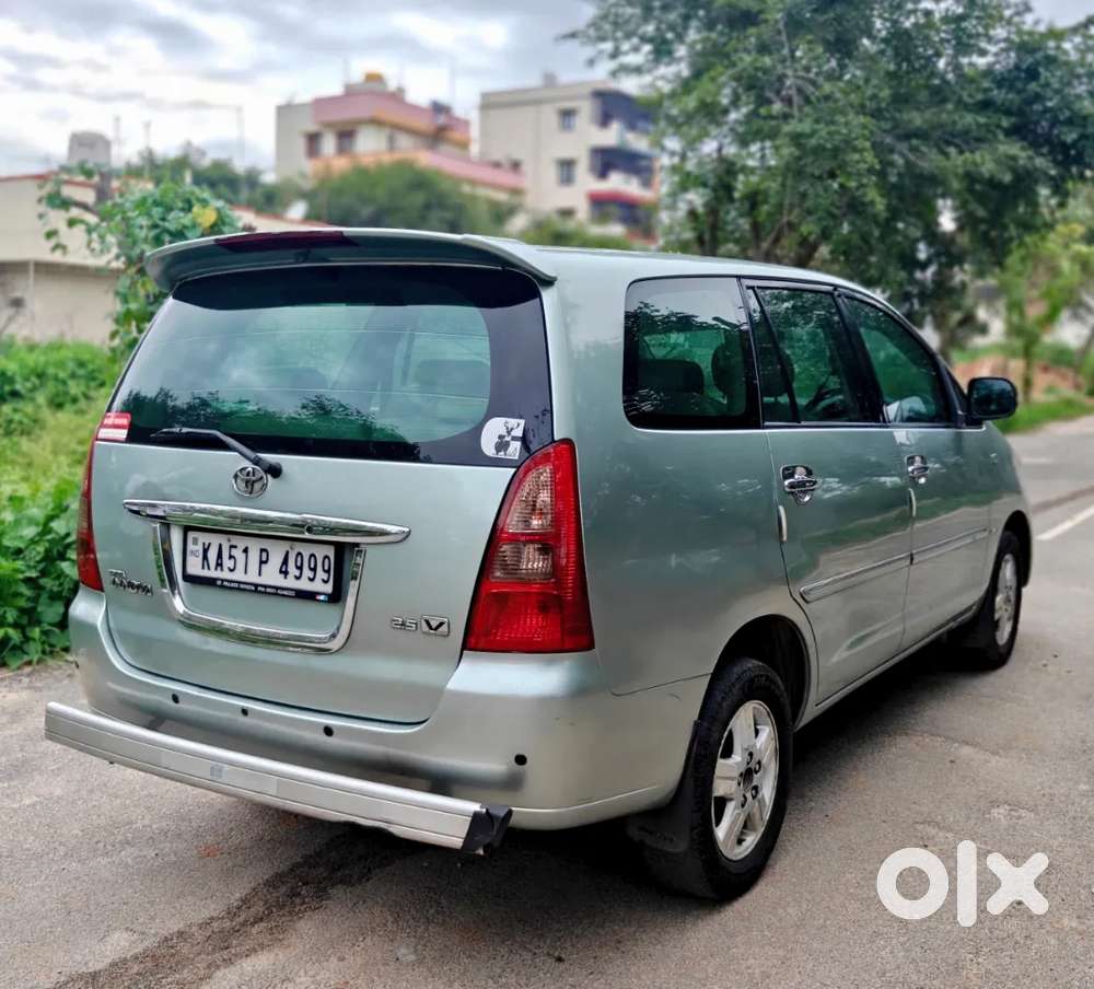 Toyota Innova 2.5 V 8 Str, 2008, Diesel