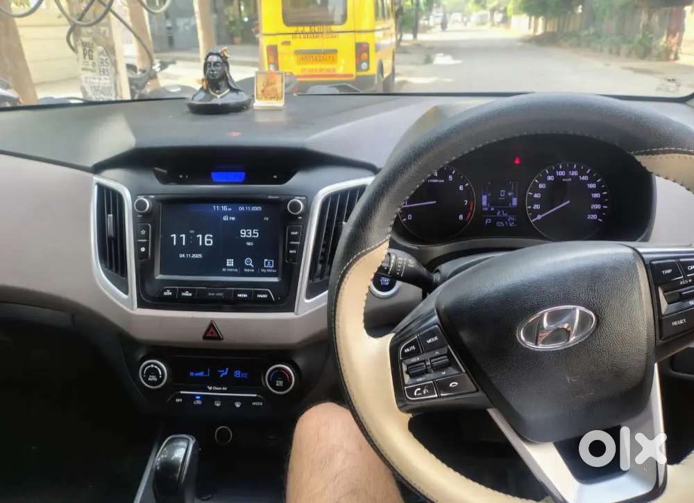 Creta 2019 Automatic Sunroof Top