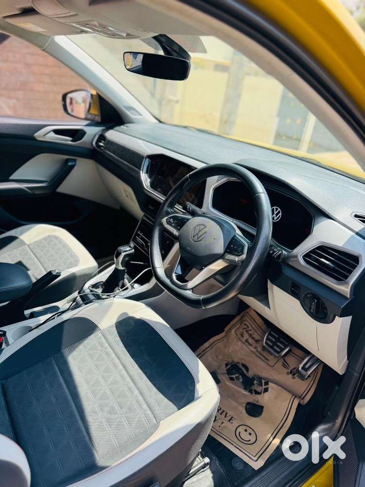 Volkswagen Taigun 2021 Petrol Showroom Maintained