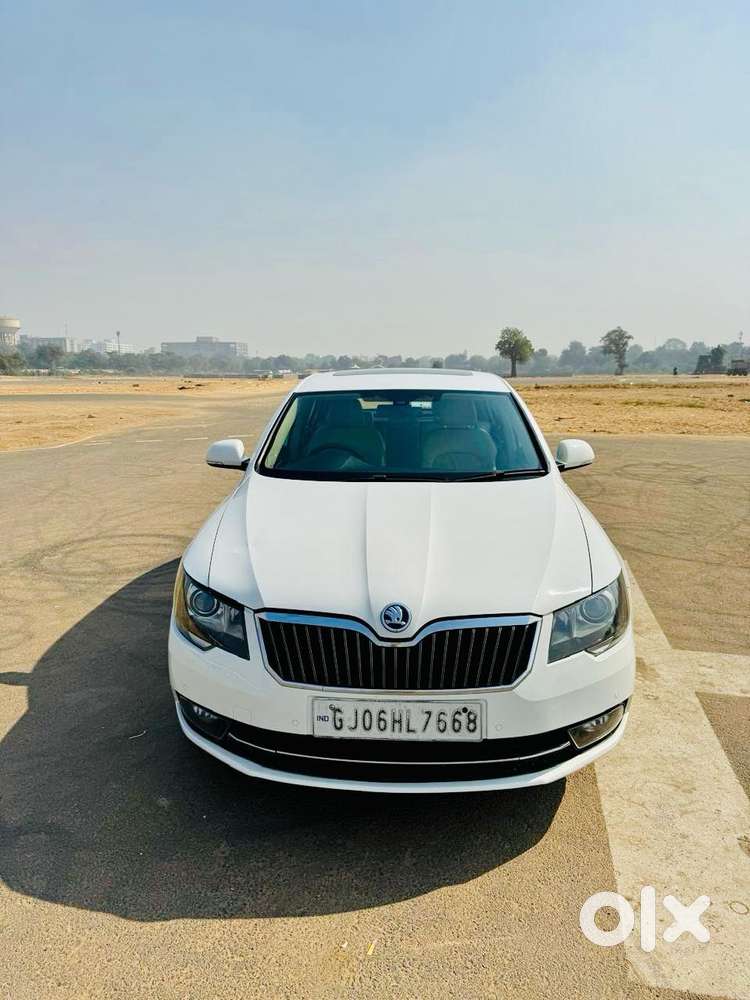 Skoda Superb 1.8 Elegance Tsi At, 2014, Petrol