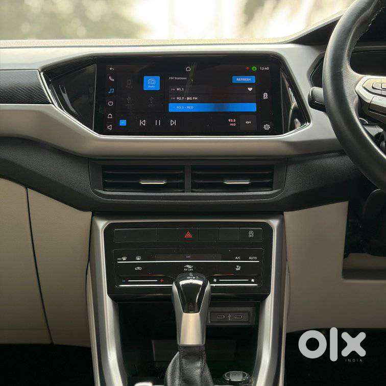 Volkswagen Taigun 1.0 Tsi Highline At, 2023, Petrol