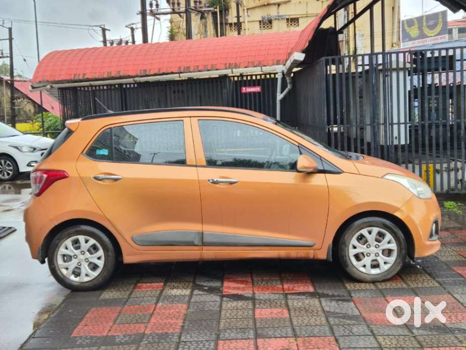 Hyundai Grand I10 Sportz, 2014, Petrol