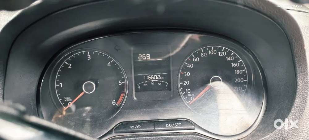 Volkswagen Vento Comfortline 2015