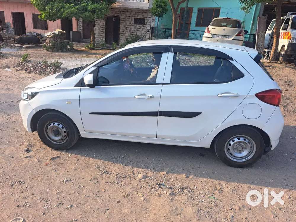 Tata Tiago 2018 Cng & Hybrids 64382 Km Driven