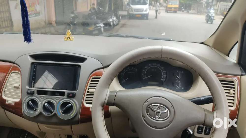 Toyota Innova 2.5 Gx 2006