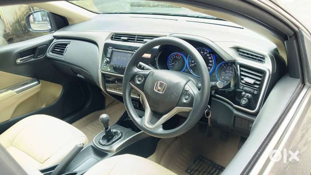 Honda City V Mt, 2015, Petrol
