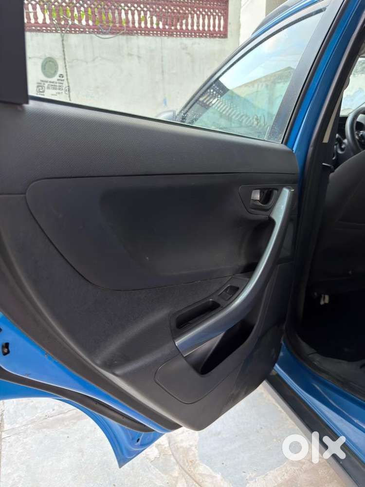 Tata Nexon 1.2 Revotron Xm Bs6 - Petrol (2020)