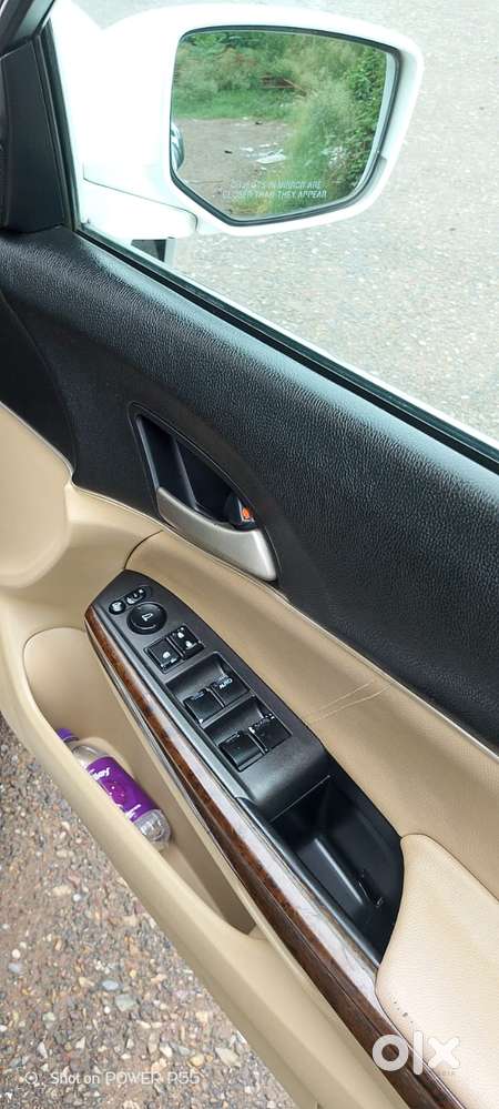Honda Accord 2.4 Elegance Manual, 2011, Petrol