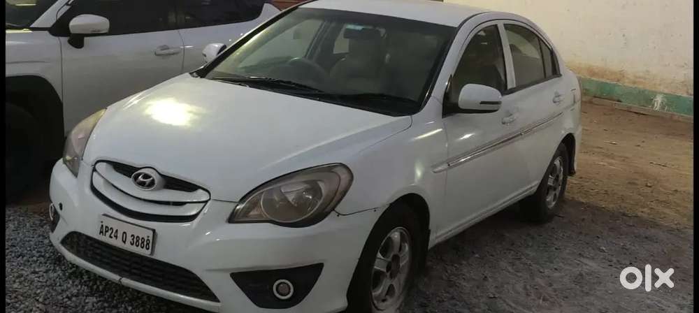 Hyundai Verna Vgt Crdi 2011