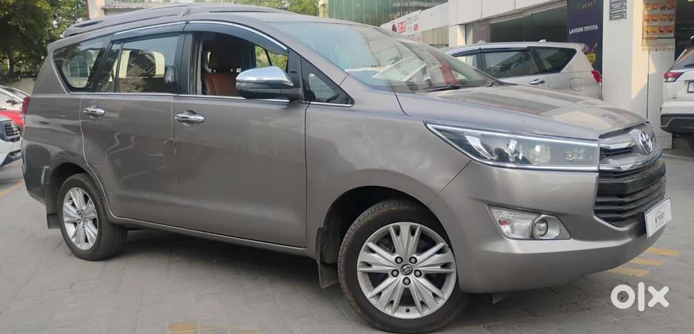 Toyota Innova Crysta 2.8z Automatic, 2018, Diesel