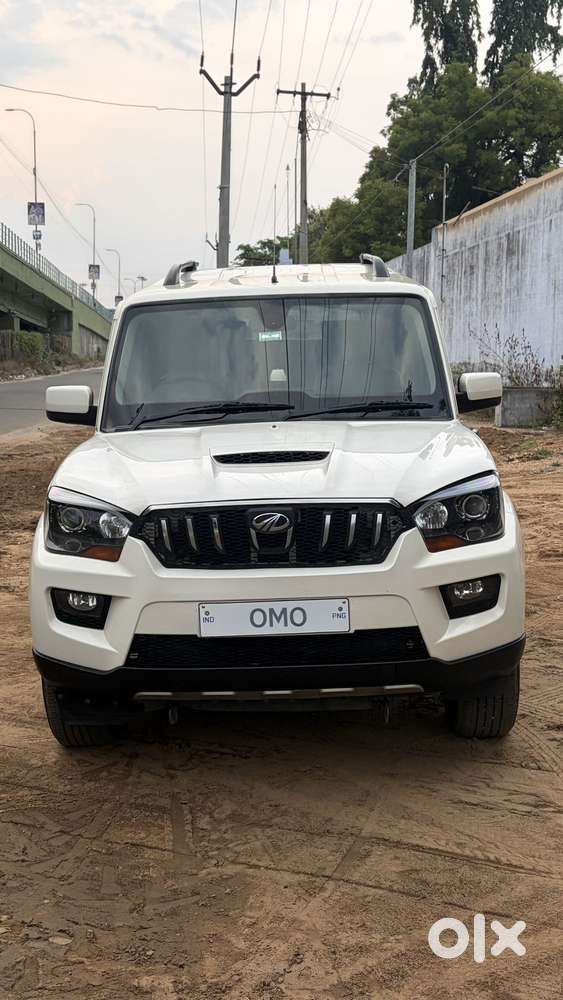 Mahindra Scorpio S10 7 Seater, 2017, Diesel