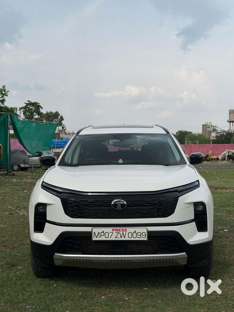 Tata Safari Pure Plus S, 2025, Diesel