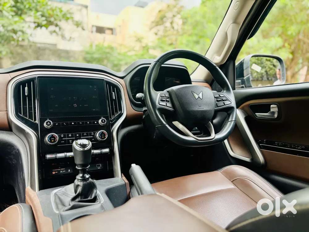 Mahindra Scorpio-n 2.0 Z8 L Petrol Mt 7 Str, 2024, Petrol