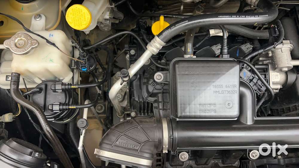 Renault Triber 1.0 Rxz Dual Tone, 2022, Petrol