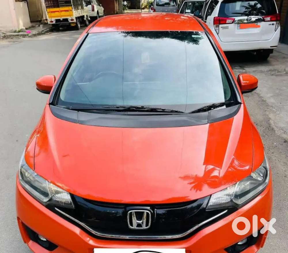 Honda Jazz 2015 Petrol 75000 Km Driven
