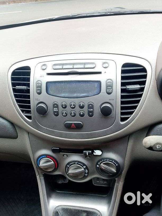 Hyundai I10 Sportz, 2014, Petrol