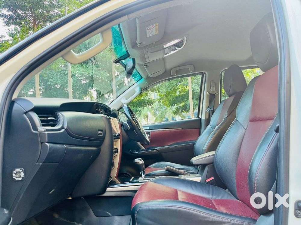 Toyota Fortuner Legender 4x2 At 2.8, 2021, Diesel