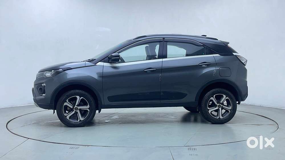 Tata Nexon 1.2 Revotron Xza Plus, 2023, Petrol