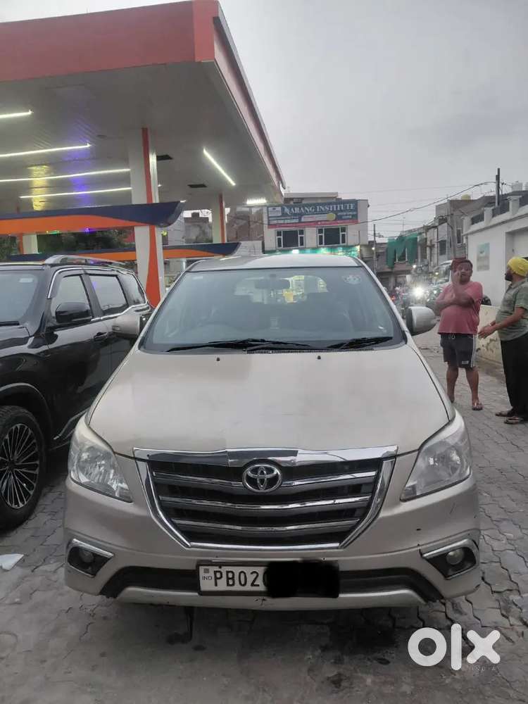 Toyota Innova 2.5 Vx 2013