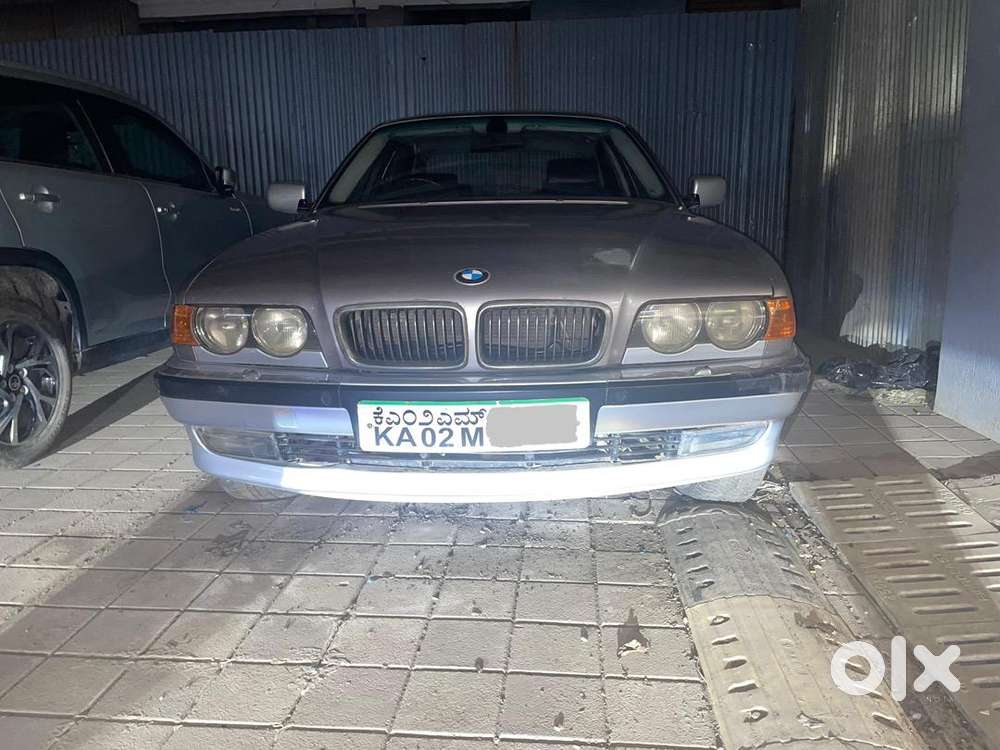 Bmw E38 728i Project Car