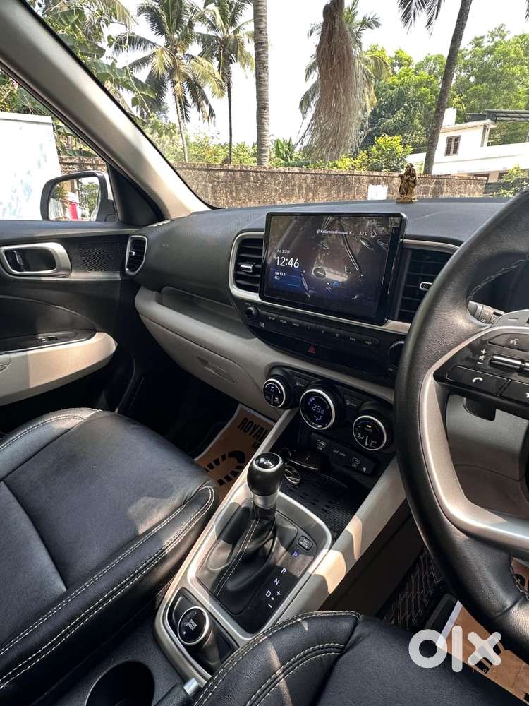 Hyundai Venue 1.0 Sx (o) Turbo Dct, 2023, Petrol