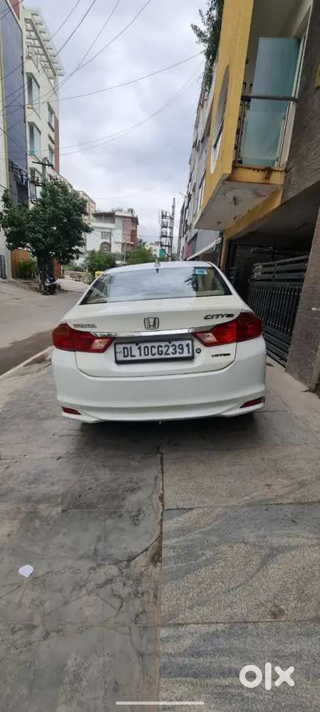 Honda City 2015 Diesel Well Maintained Delhi Registration