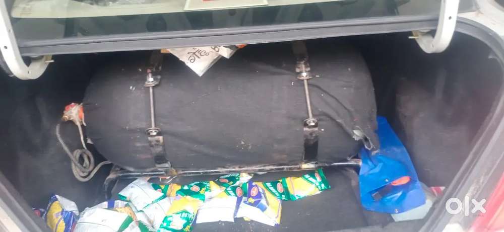 Maruti Suzuki Dzire 2014 Petrol Variant Cng Outside Fitted