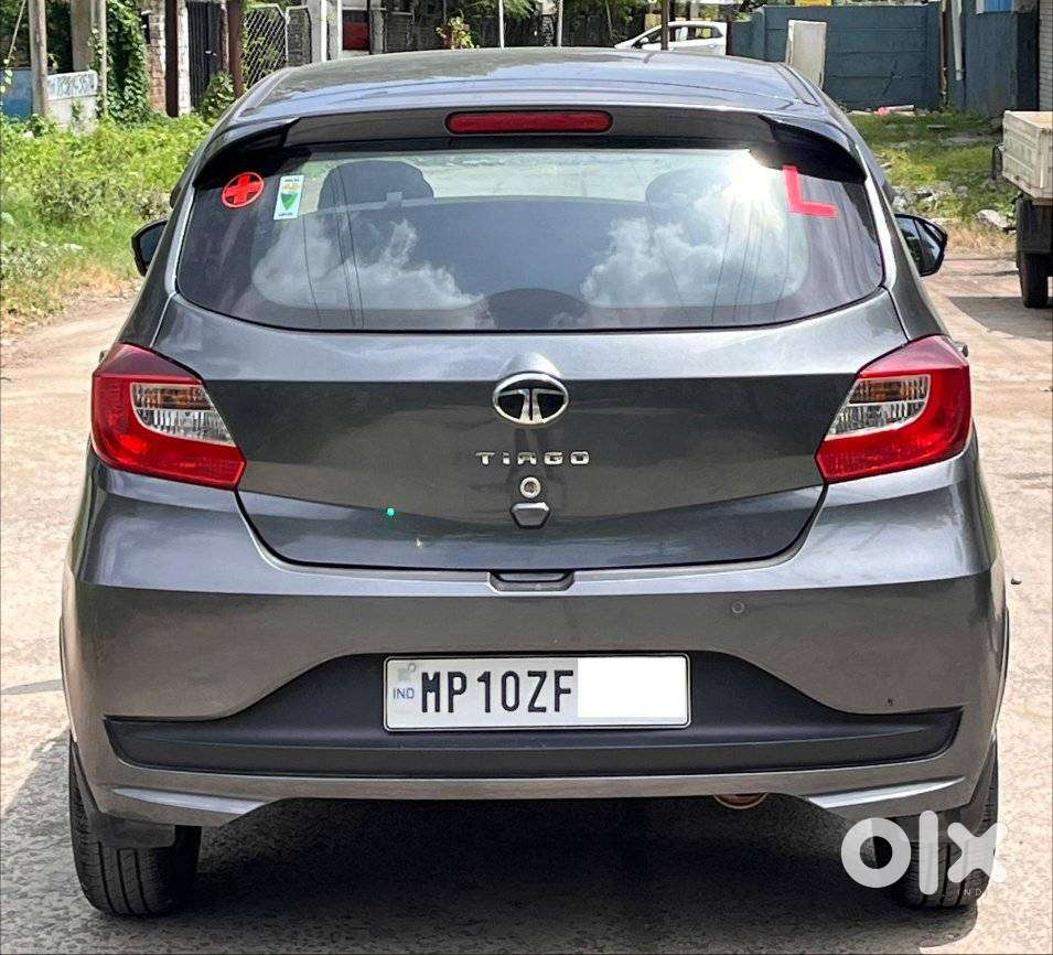 Tata Tiago Xt Icng, 2024, Petrol