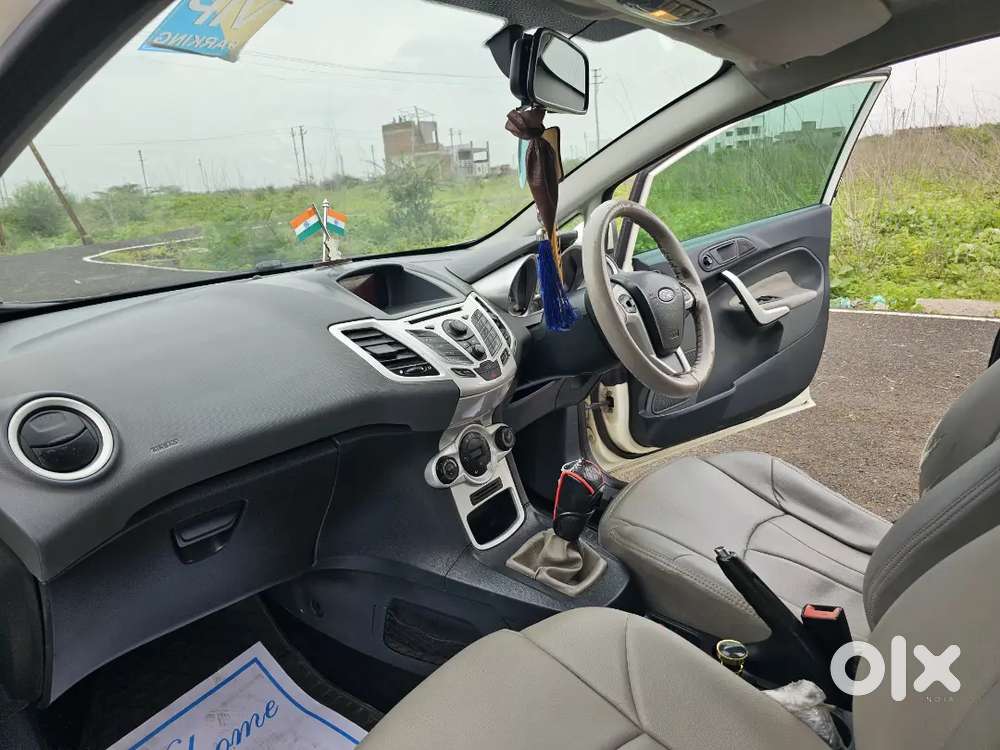 Ford Fiesta Petrol Manual 2014