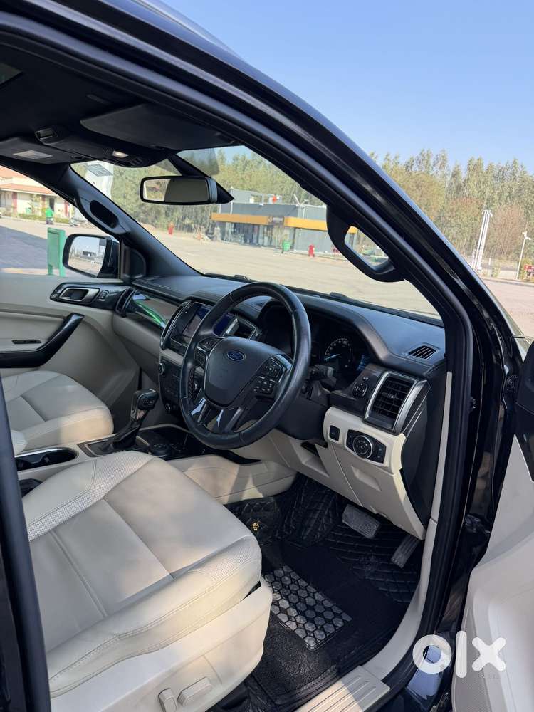 Ford Endeavour Titanium Plus 4x4, 2022, Diesel