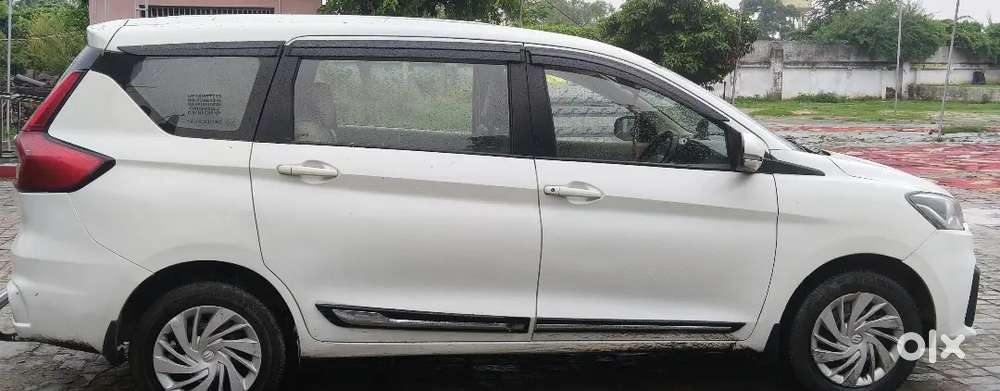 Maruti Suzuki Ertiga 2024 ,insurence 1 Year Bacha Hai
