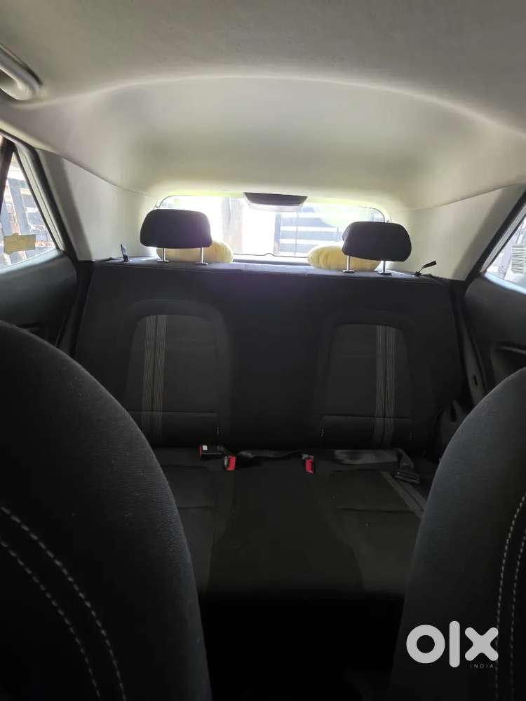 Hyundai Venue 2020 Petrol Well Maintained