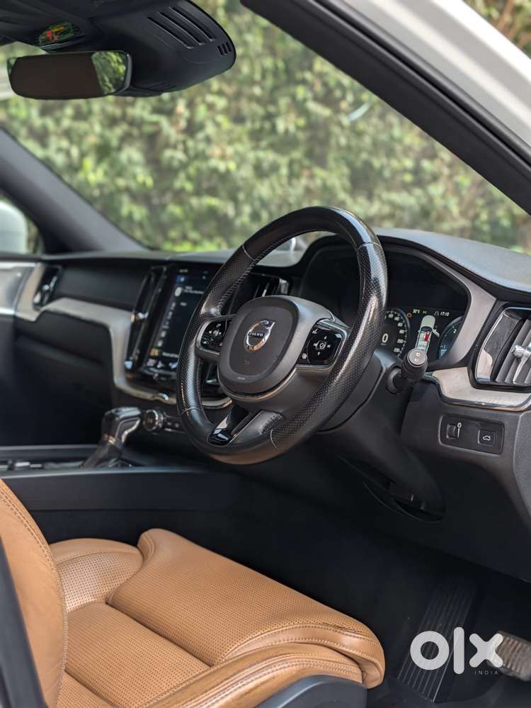 Volvo Xc60 D5 Awd Automatic, 2019, Diesel