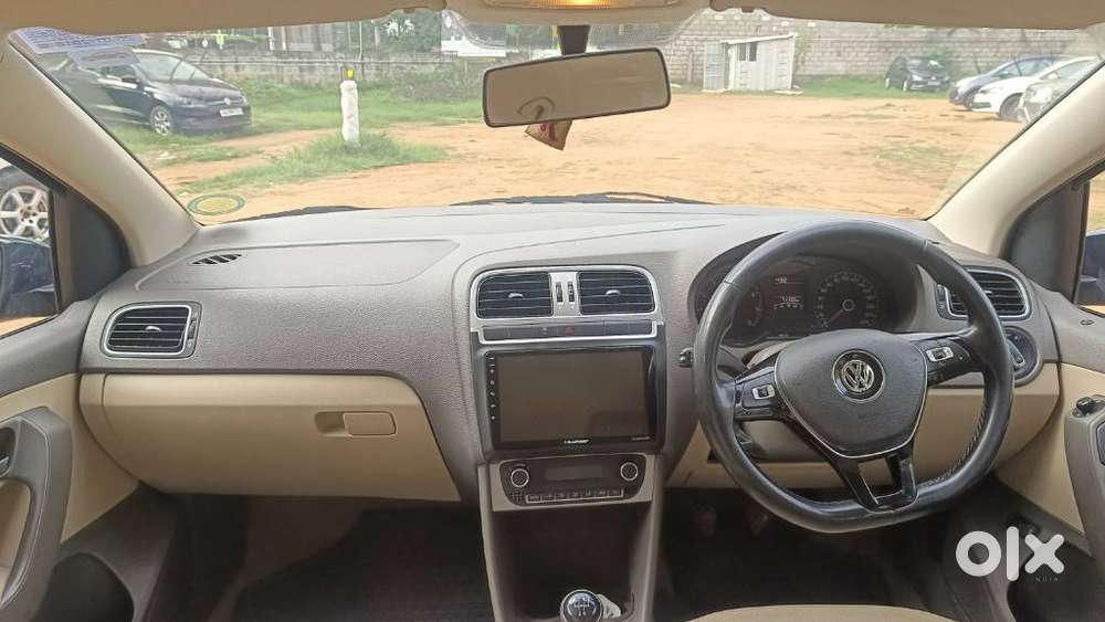Volkswagen Vento Petrol Highline, 2015, Petrol
