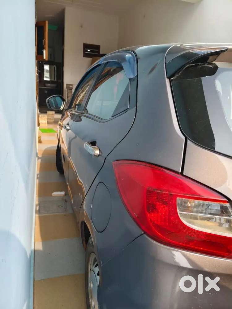 Tata Tiago 2018