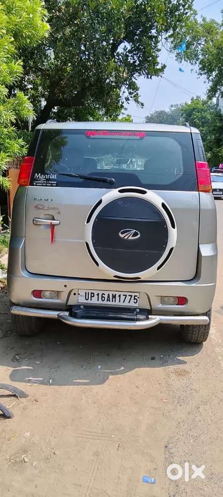Mahindra Quanto 1.5 C6 2013 Diesel Rto Ballia Hai 7 Seater Car Hai