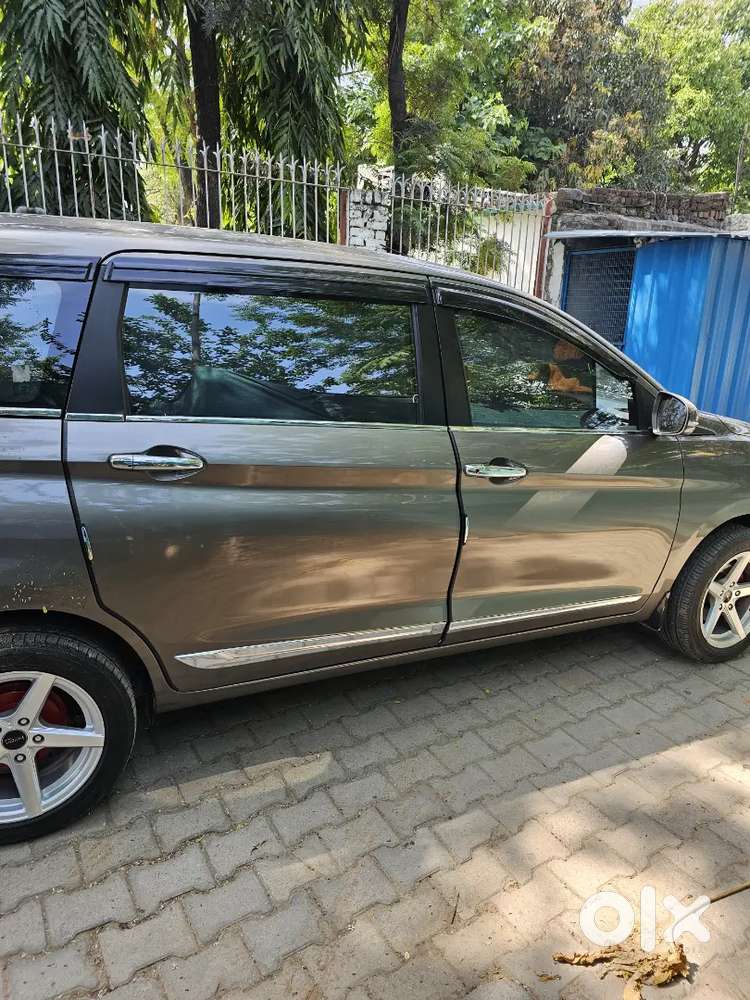 Ertiga Seal Karna Chahta Hoon