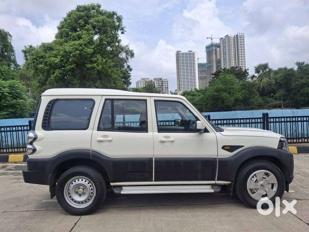 Mahindra Scorpio S4 Plus 4wd, 2017, Diesel