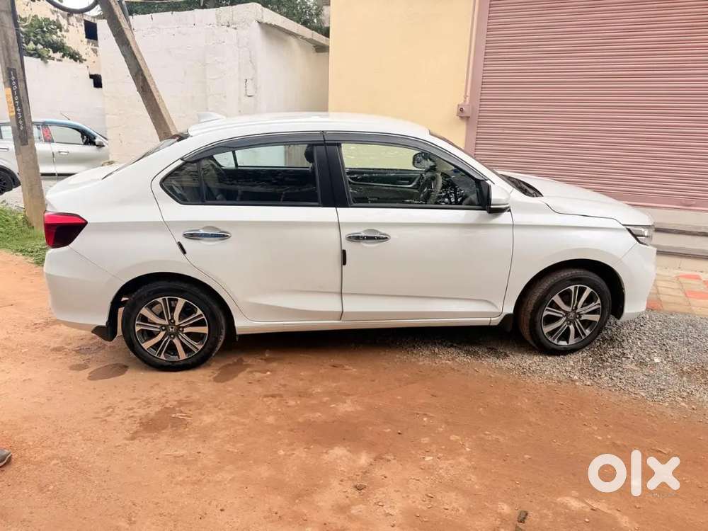 Honda Amaze 2nd Gen 2023 Petrol Good Condition