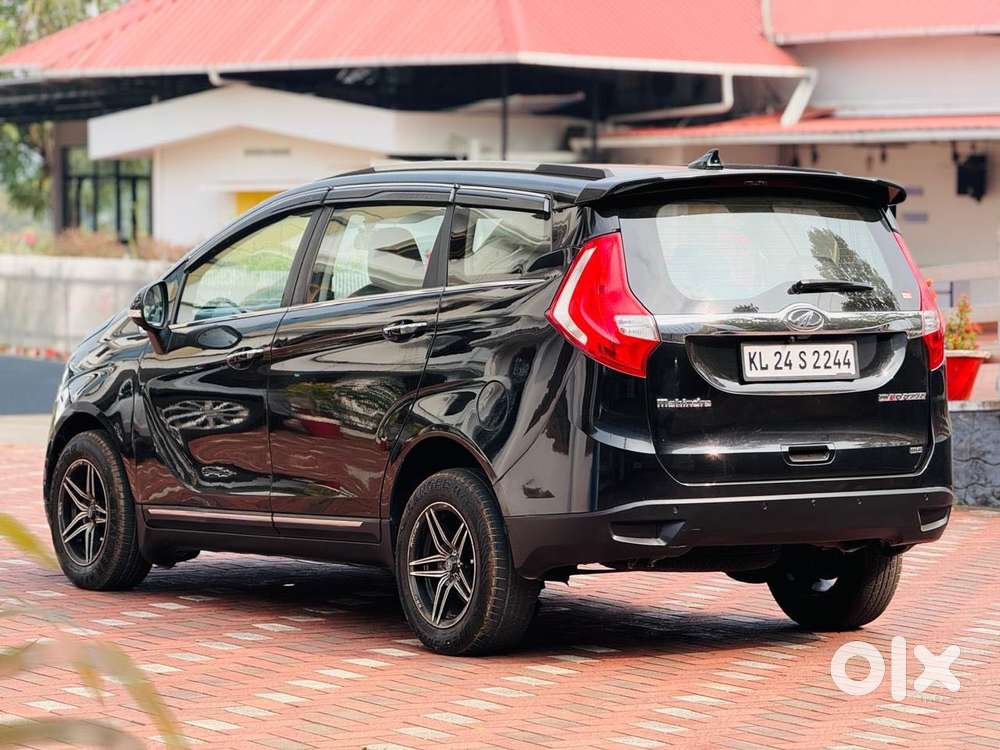 Mahindra Marazzo M6 8str, 2019, Diesel
