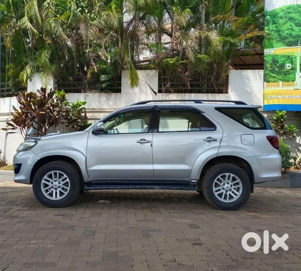 Toyota Fortuner 2013 Diesel 190000 Km Driven