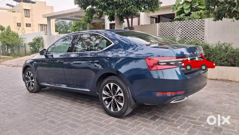 Skoda Superb 2.0 L&k Tsi At, 2022, Petrol