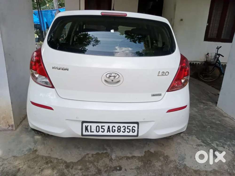 Hyundai I20 2013 Petrol 105000 Km Driven