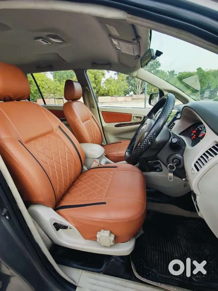 Toyota Innova 2.5 V