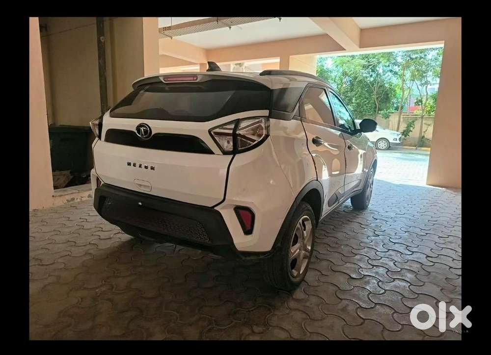 Nexon 2022 Automatic 74k Km Original Tyres
